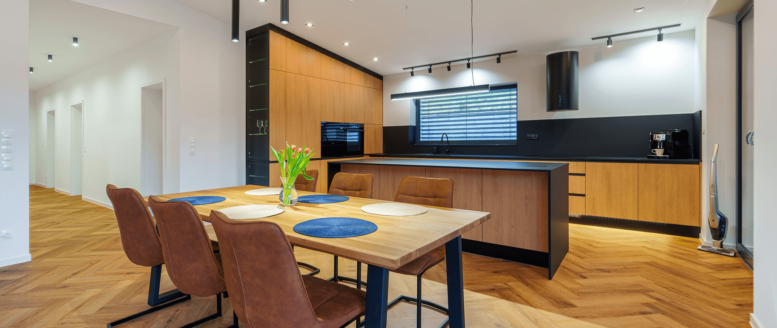 Kuchyně Dub Corbridge Přírodní | NaNoTeQ MaTT Černý